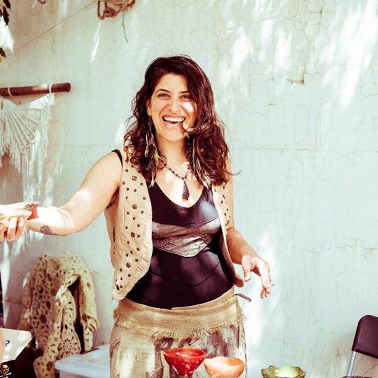 רוית בניהו - רפואות קדומות בדרך הלב

	&nbsp;