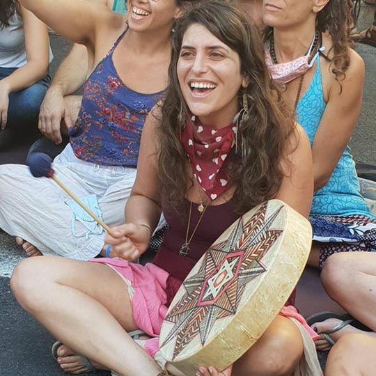 רוית בניהו - רפואות קדומות בדרך הלב

	&nbsp;